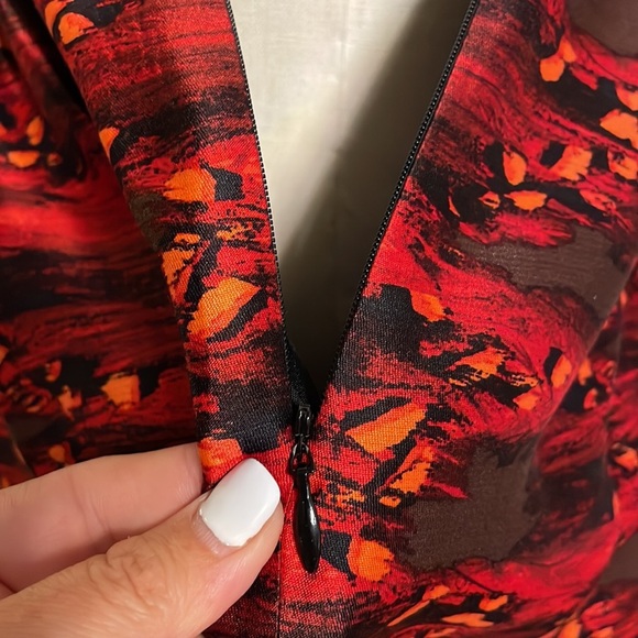 NWOT TIBI SILK mini OPEN BACK high COLLAR halter Multi red brown pleat front 0 - Picture 6 of 16